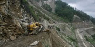 Badrinath Highway Closed 