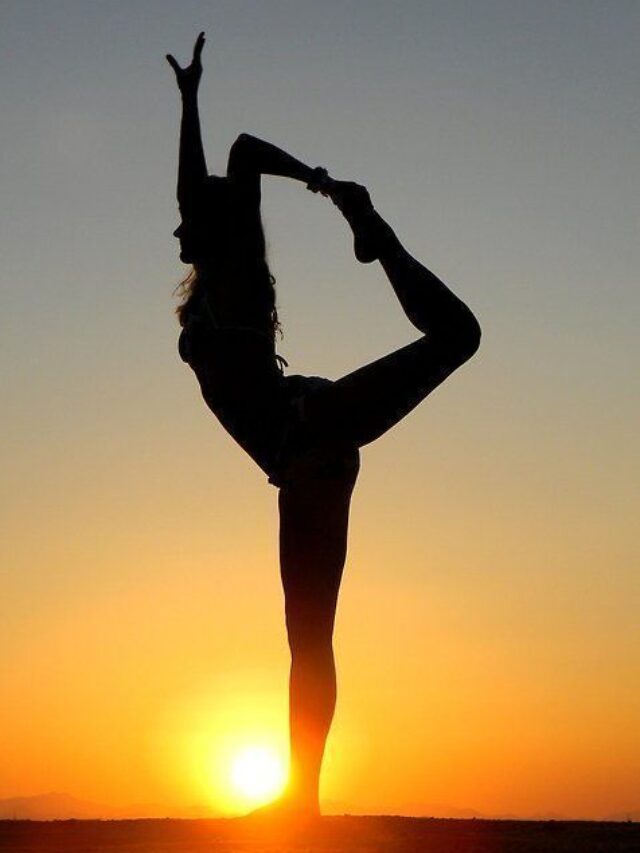 8 Health Benefits Of Morning Yoga Practice