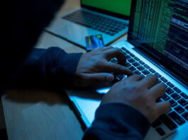 Pakistani hackers target India