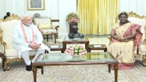 PM MODI PRESIDENT MEETING