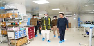 CM Dhami Visit Doon Hospital