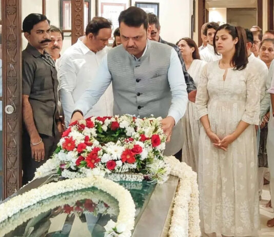 Asha Bhosle Funeral