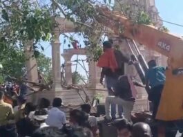 PARBHANI TEMPLE ACCIDENT